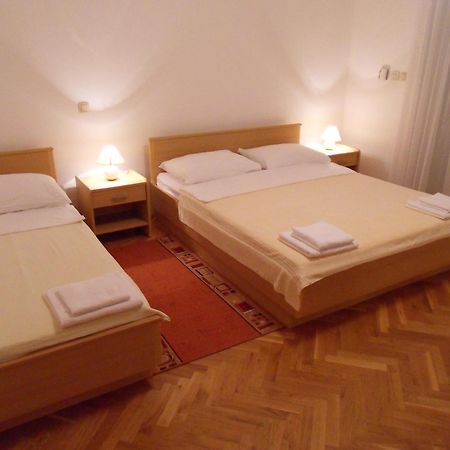 Apartments Petricevic Селце Екстер'єр фото