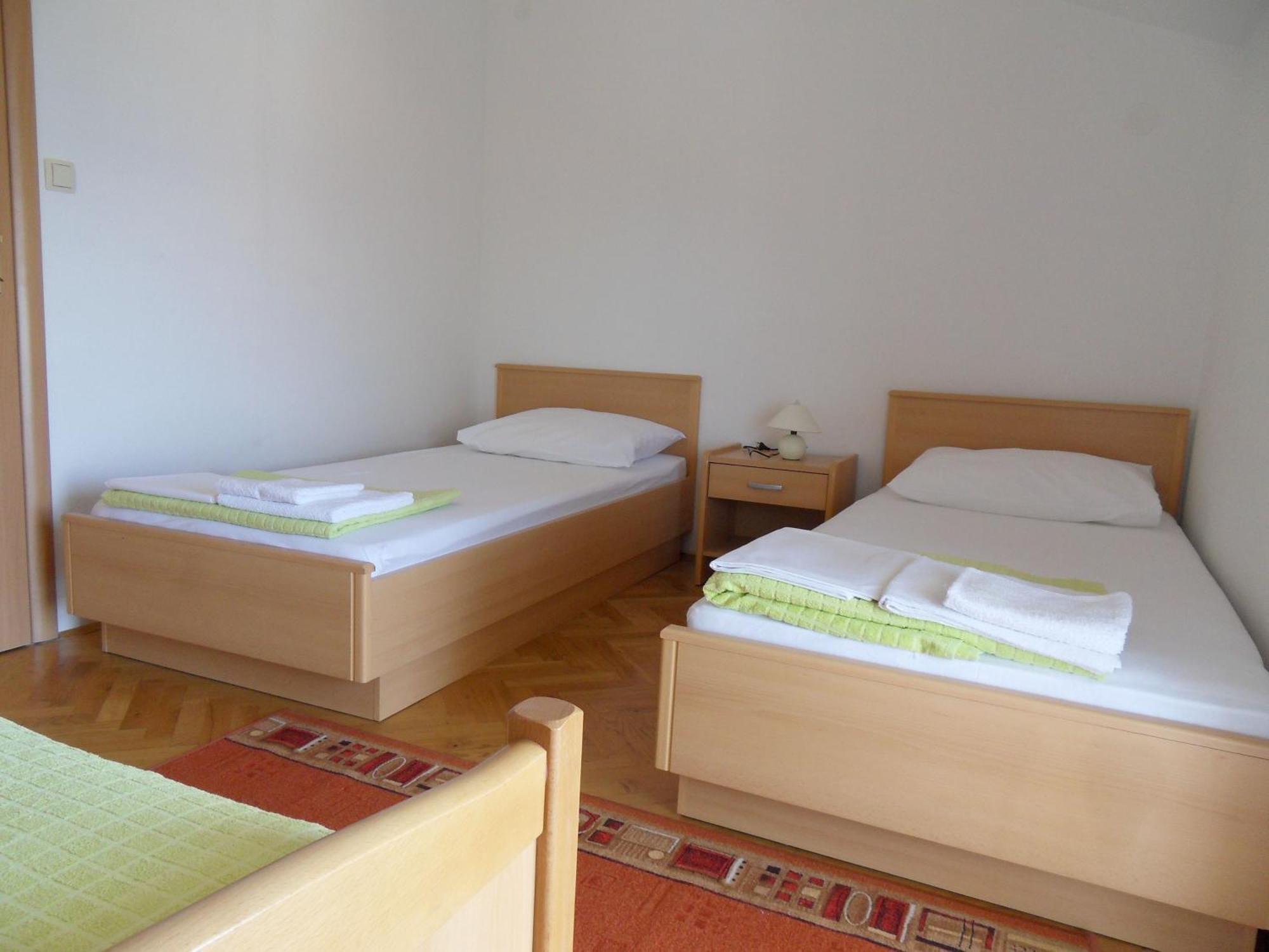 Apartments Petricevic Селце Екстер'єр фото