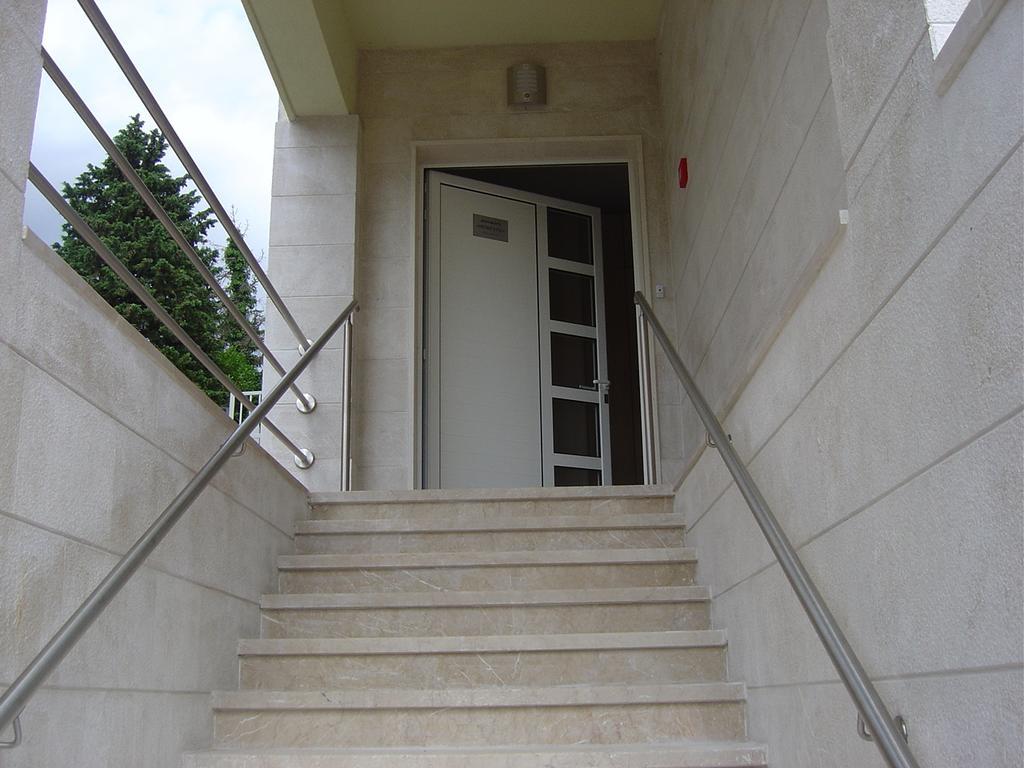 Apartments Petricevic Селце Екстер'єр фото