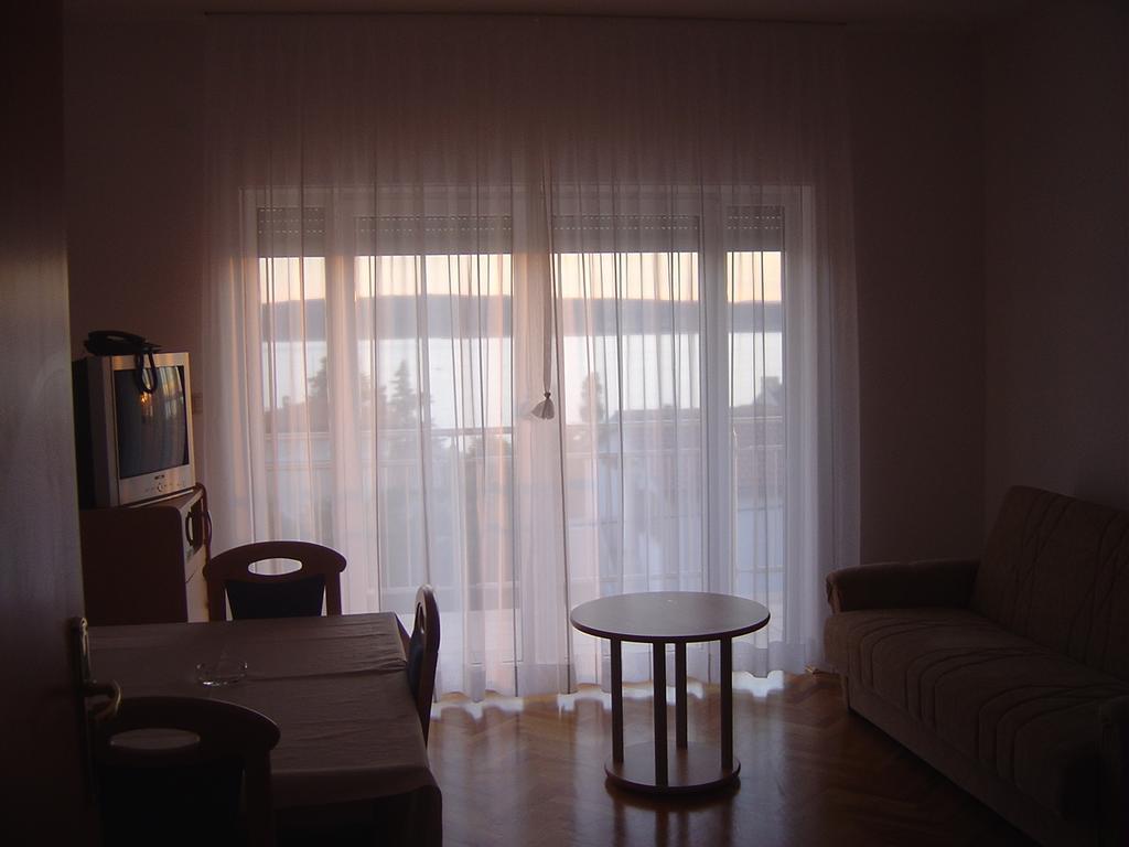 Apartments Petricevic Селце Екстер'єр фото